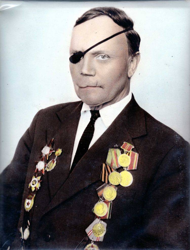 Славный Иван Иванович, гвардии капитан 107 танков. дивиз., 56 гв. танковой бригады